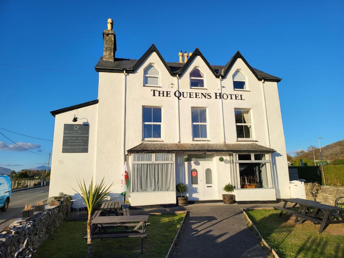 The Queens Hotel 할레흐 외부 사진